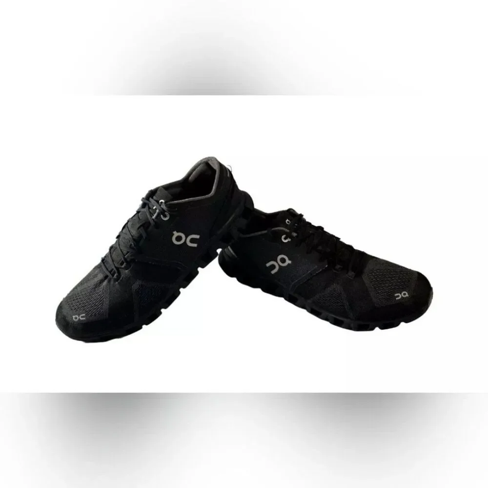 On Cloud X 3 Waterproof Black Mens Size 10.5 on Running Shoes Sneakers FREE SHIP
